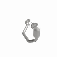Load image into Gallery viewer, MagnaFlow Direct Fit Catalytic Converter 07-08 Pont G6 3.5L Front