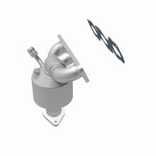 Load image into Gallery viewer, MagnaFlow DF Catalytic Conv 96-00 Ford Contour 2.5L / 99-02 Mercury Cougar 2.5L California - Rear