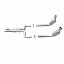 Load image into Gallery viewer, MagnaFlow Direct Fit Catalytic Converter 2003 THUNDERBIRD 3.9L Underbody