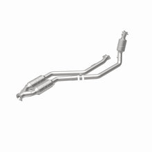 Load image into Gallery viewer, MagnaFlow Direct Fit Catalytic Converter 99-00 Mercedes CLK320 3.2L