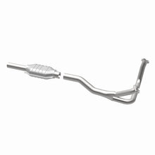 Load image into Gallery viewer, MagnaFlow Direct Fit Catalytic Converter Ford 84 86