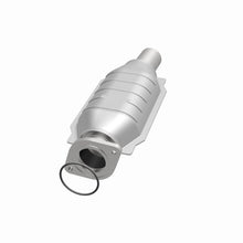 Load image into Gallery viewer, MagnaFlow Direct Fit Catalytic Converter 05-07 Ford Freestyle 3.0L