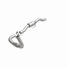 Load image into Gallery viewer, MagnaFlow Direct Fit Catalytic Converter 01-02 2500HD Driver Side 8.1L