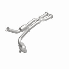 Load image into Gallery viewer, MagnaFlow Direct Fit Catalytic Converter 06-10 Jeep Grand Cherokee 6.1L