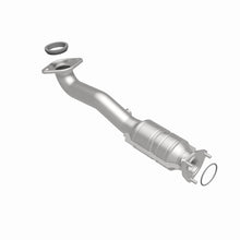 Load image into Gallery viewer, MagnaFlow Direct Fit Catalytic Converter 10-11 Honda CR-V 2.4L