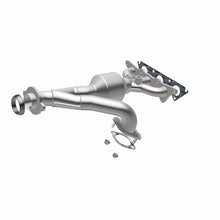 Load image into Gallery viewer, MagnaFlow Direct Fit Catalytic Converter 04-05 Mitsu Endeavor 3.8L