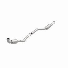 Load image into Gallery viewer, MagnaFlow Direct Fit Catalytic Converter 03-06 Mercedes SL500 5L Passenger Side