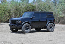 Load image into Gallery viewer, Fabtech 2021+ Ford Bronco 4WD 1.5in Leveling System - GTR Auto