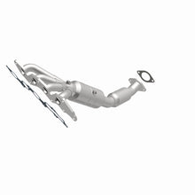 Load image into Gallery viewer, MagnaFlow Direct Fit Catalytic Converter 08-09 Ford Focus 2.0L
