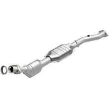 Load image into Gallery viewer, MagnaFlow Direct Fit Catalytic Converter 00 Ford Ranger 2.5L