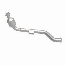 Load image into Gallery viewer, MagnaFlow Direct Fit Catalytic Converter Mercedes CLK320 01-03 Passenger Side OEM