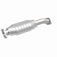 Load image into Gallery viewer, MagnaFlow Direct Fit Catalytic Converter 00-01 MPV 2.5L rr OEM