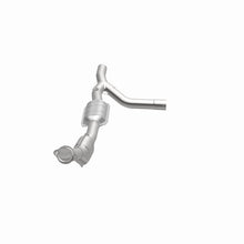 Load image into Gallery viewer, MagnaFlow Direct Fit Catalytic Converter 97-00 Ford Vans 4.2L