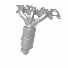 Load image into Gallery viewer, MagnaFlow DF Cat Conv 07-11 Chrysler Sebring 2.7L Rr Manifold/08-10 Dodge Avenger 2.7L Rear Manifold