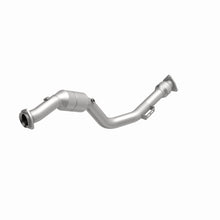 Load image into Gallery viewer, MagnaFlow Direct Fit Catalytic Converter 04-06 VW Phaeton 4.2L Passenger Side Front