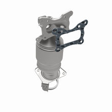 Load image into Gallery viewer, MagnaFlow Direct Fit Catalytic Converter 12-14 Honda CR-V 2.4L