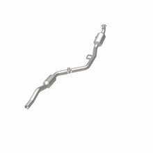 Load image into Gallery viewer, MagnaFlow Direct Fit Catalytic Converter OEM 2007 Mercedes-Benz E350 Underbody - 69.125in Length 5411666