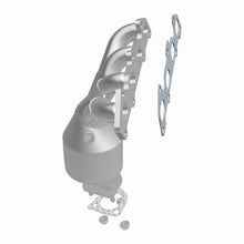Load image into Gallery viewer, MagnaFlow Direct Fit Catalytic Converter 00-03 Kia Rio 1.5L/1.6L