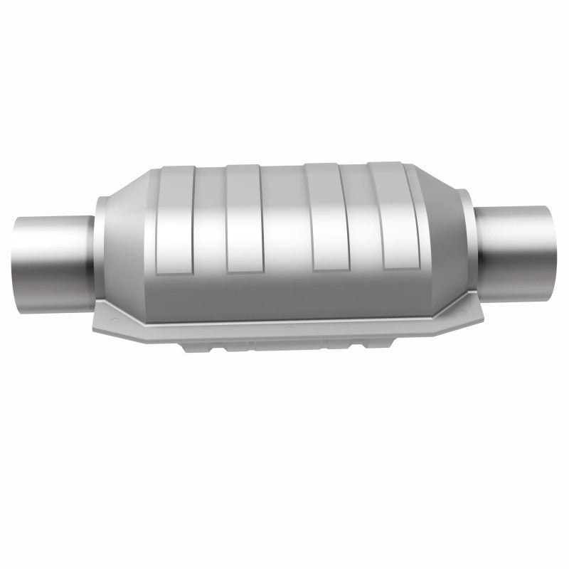 MagnaFlow Universal Catalytic Converter 2.25 W/Dual O2 Boss