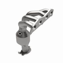 Load image into Gallery viewer, MagnaFlow Direct Fit Catalytic Converter 07 Toyota Highlander 2.4L