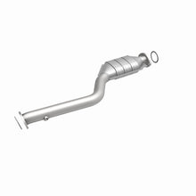 Load image into Gallery viewer, MagnaFlow Direct Fit Catalytic Converter 92-97 GS300/SC300 3.0 Rear