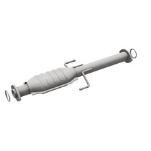 Load image into Gallery viewer, MagnaFlow Direct Fit Catalytic Converter 02-04 Tacoma Rear 3.4L