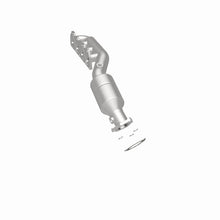 Load image into Gallery viewer, MagnaFlow Direct Fit Catalytic Converter 02-04 VW Passat 4.0L