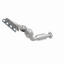 Load image into Gallery viewer, MagnaFlow Direct Fit Catalytic Converter 02-06 Cooper/S manf OEM