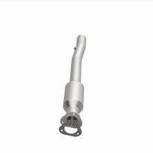 Load image into Gallery viewer, MagnaFlow Direct Fit Catalytic Converter 2000-2002 Ford E-150/E-250/E-350 Ecoline/Super Duty
