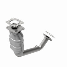 Load image into Gallery viewer, MagnaFlow Direct Fit Catalytic Converter 00 Ford Focus 2.0L Code P