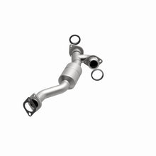 Load image into Gallery viewer, MagnaFlow Direct Fit Catalytic Converter 01-03 Montero 3L Passenger Side Front OEM