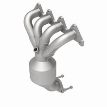 Load image into Gallery viewer, MagnaFlow Direct Fit Catalytic Converter 10-11 Hyundai Accent 1.6L