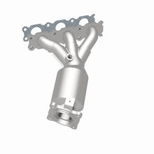Load image into Gallery viewer, MagnaFlow Direct Fit Catalytic Converter 08-12 Land Rover LR2 3.2L