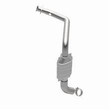Load image into Gallery viewer, MagnaFlow Direct Fit Catalytic Converter 99 GM Express Van DS 5.7L