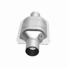 Load image into Gallery viewer, MagnaFlow Universal Catalytic Converter 2.5 Dual O2 Boss FED