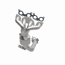 Load image into Gallery viewer, MagnaFlow Direct Fit Catalytic Converter 05-11 Volvo XC90 4.4L Front