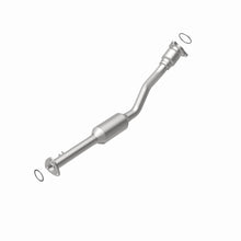 Load image into Gallery viewer, MagnaFlow Direct Fit Catalytic Converter 99-02 GM Alero/Sunfire 2.4L