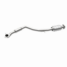 Load image into Gallery viewer, MagnaFlow Direct Fit Catalytic Converter 99-02 Daewoo Nubira 2.0L re