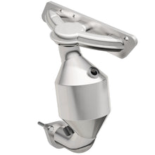 Load image into Gallery viewer, MagnaFlow Direct Fit Catalytic Converter 08 Escape 3.0L Front Manifold OEM