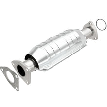 Load image into Gallery viewer, MagnaFlow Direct Fit Catalytic Converter 03-04 Honda Pilot 3.5L