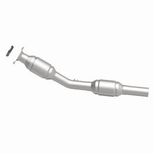 Load image into Gallery viewer, MagnaFlow Direct Fit Catalytic Converter Converter 05-08 Toyota Corolla 1.8L