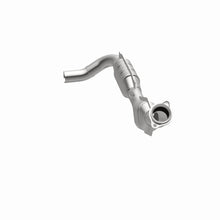 Load image into Gallery viewer, MagnaFlow Direct Fit Catalytic Converter 03-04 Exped 4.6L Driver Side
