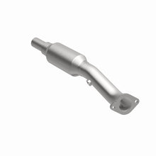 Load image into Gallery viewer, MagnaFlow Direct Fit Catalytic Converter 09 Matrix S 2.4L Rear OEM