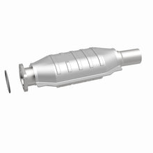 Load image into Gallery viewer, MagnaFlow Direct Fit Catalytic Converter 05-07 Ford Freestyle 3.0L