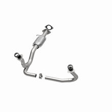 Load image into Gallery viewer, MagnaFlow Direct Fit Catalytic Converter 2000 S10/Sanoma 4.3L