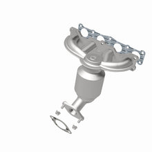 Load image into Gallery viewer, MagnaFlow Direct Fit Catalytic Converter 11-13 Kia Sorento 2.4L Manifold
