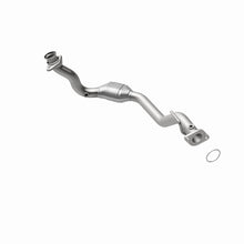 Load image into Gallery viewer, MagnaFlow Direct Fit Catalytic Converter 96-97 Ford Explorer 5.0L
