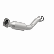 Load image into Gallery viewer, MagnaFlow Direct Fit Catalytic Converter CORVETTE 05-07 6.0L OEM