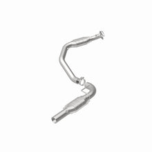 Load image into Gallery viewer, MagnaFlow Direct Fit Catalytic Converter 03-09 GM 2500/3500 Driver Side