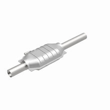 Load image into Gallery viewer, MagnaFlow Direct Fit Catalytic Converter Jeep 81 86